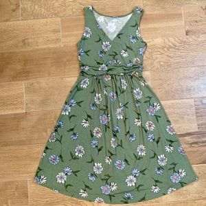 Old Navy Maternity Dress